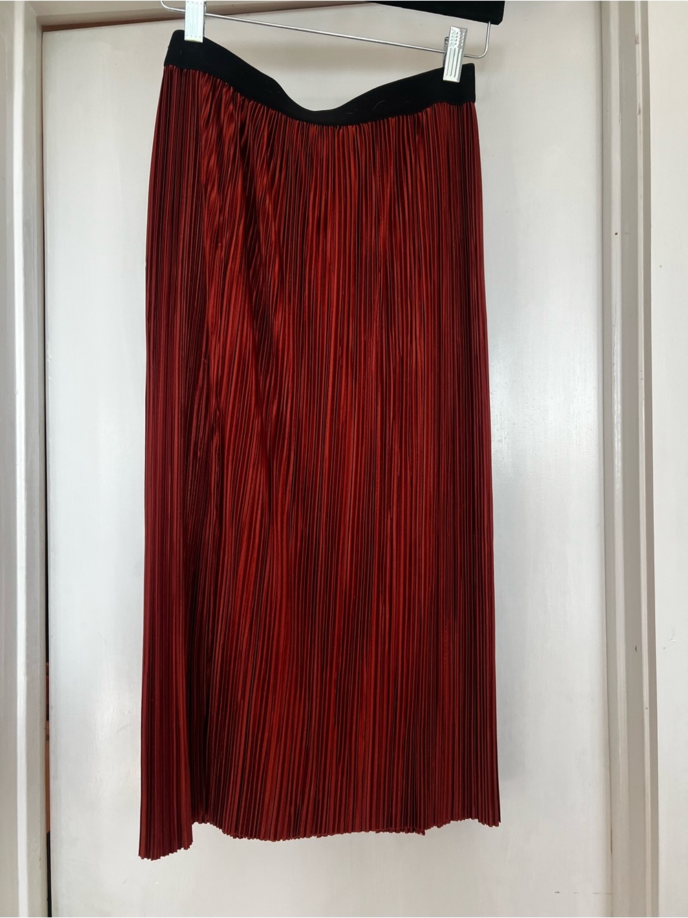 Pleated Burnt Orange/Red Midi Skirt with Black Waistband